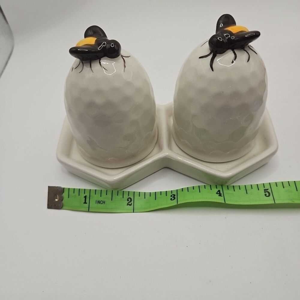 White Ceramic Bee Hive Salt and Pepper Shakers with Honeycomb Tray 3" - Picture 14 of 16